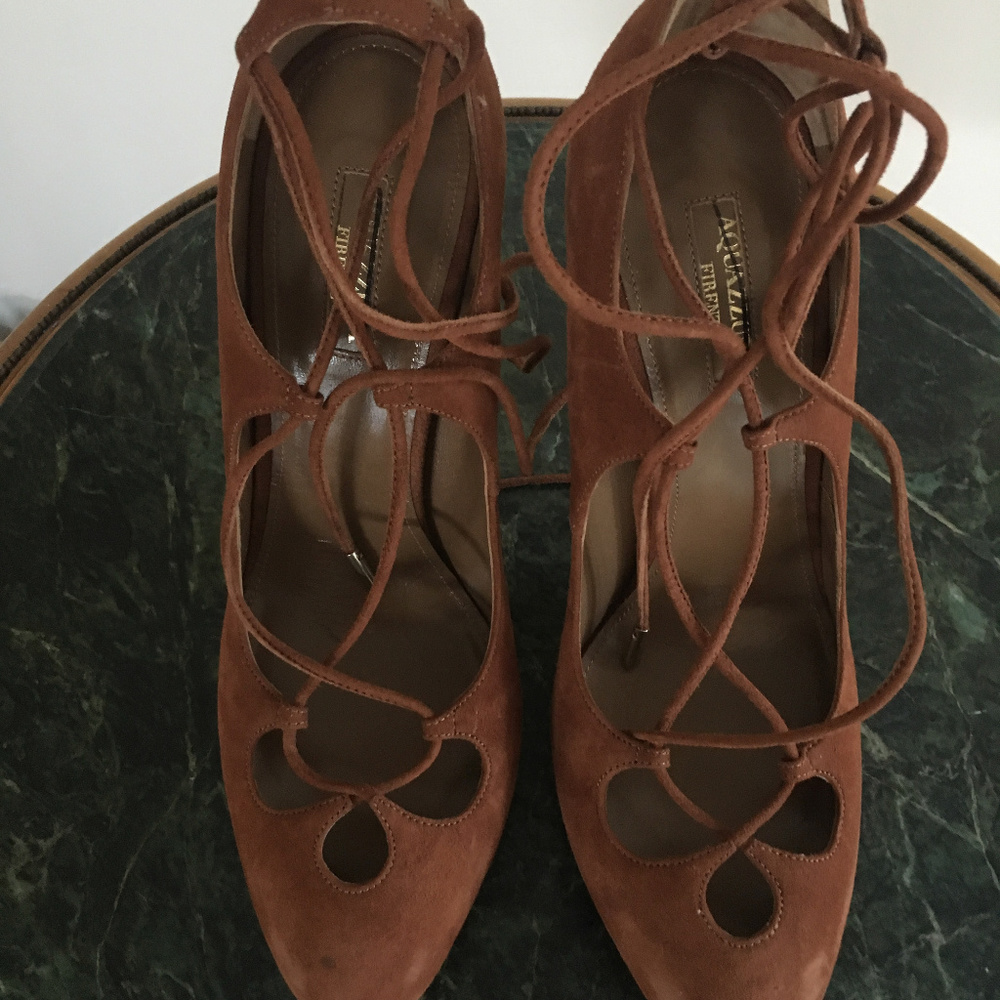 Dancer Plateau Suede Platform Pumps - Picture 3 of 7